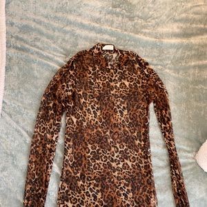 Leopard mesh long sleeve